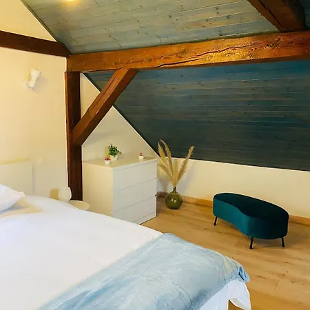 Le Stras, Triplex Atypique Individuel Appartement