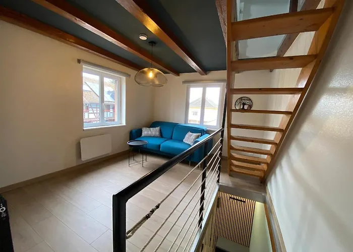 Le Stras, Triplex Atypique Individuel