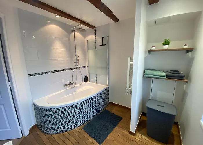 Le Stras, Triplex Atypique Individuel